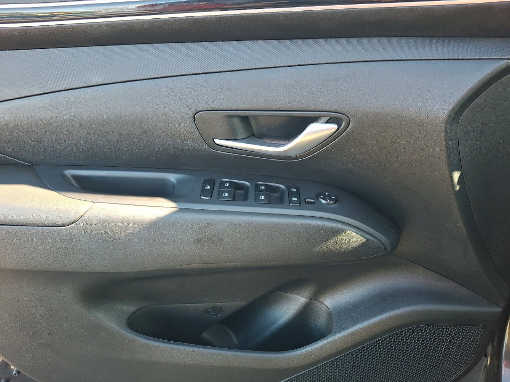 Certified 2024 Hyundai Tucson SE AWD/4WD image 13