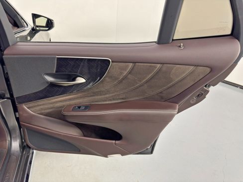 Used 2018 Lexus LS 500 AWD w/ Interior Upgrade Package image 47