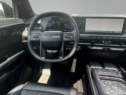 Used 2027 Kia Telluride SX Prestige X-Pro AWD/4WD image 8