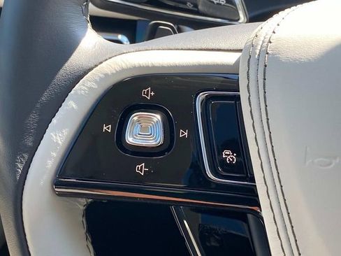 New 2026 Lincoln Aviator Reserve image 16