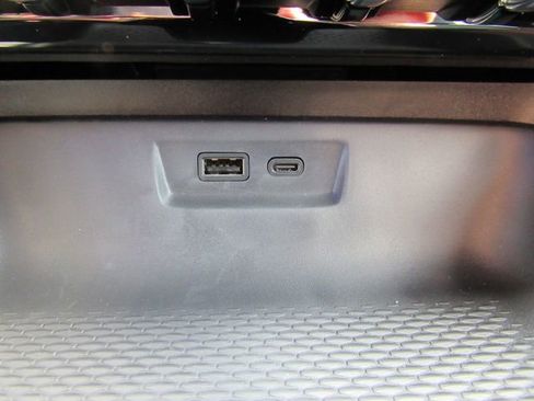 New 2026 GMC Terrain AT4 w/ Convenience Package III image 21