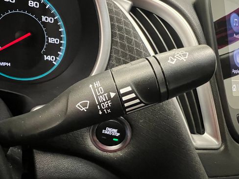 Used 2024 Chevrolet Malibu LT image 33