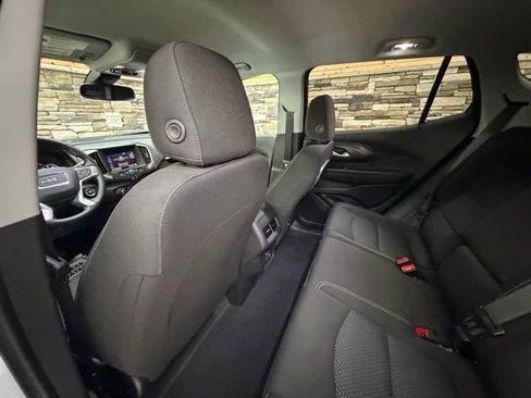 Used 2022 GMC Terrain SLE w/ Driver Convenience Package image 25