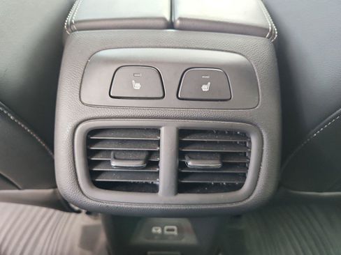 Used 2022 Buick Envision Avenir w/ Technology Package II FWD image 22