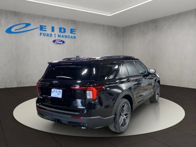 New 2026 Ford Explorer ST-Line w/ ST-Line Street Pack AWD/4WD image 11