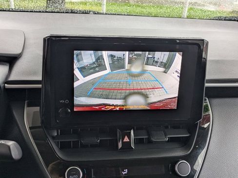 Used 2023 Toyota Corolla LE image 20