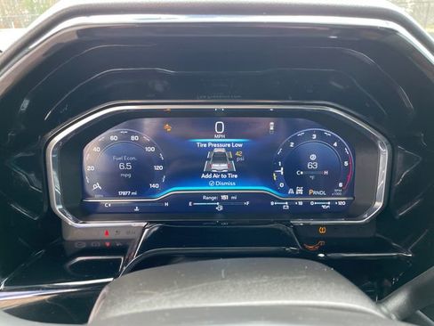 Used 2024 Chevrolet Silverado 3500 High Country image 30