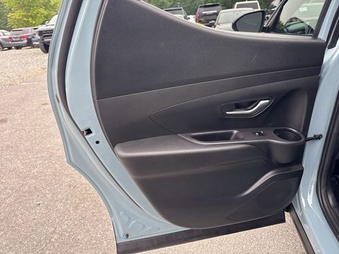 Used 2024 Hyundai Santa Cruz SE AWD/4WD image 24