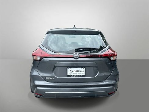 New 2025 Nissan Kicks Play S image 15