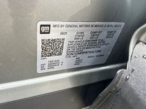 New 2026 Chevrolet Equinox EV LT w/ Comfort Package image 34