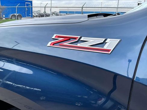 Used 2020 Chevrolet Silverado 1500 LT Trail Boss image 32