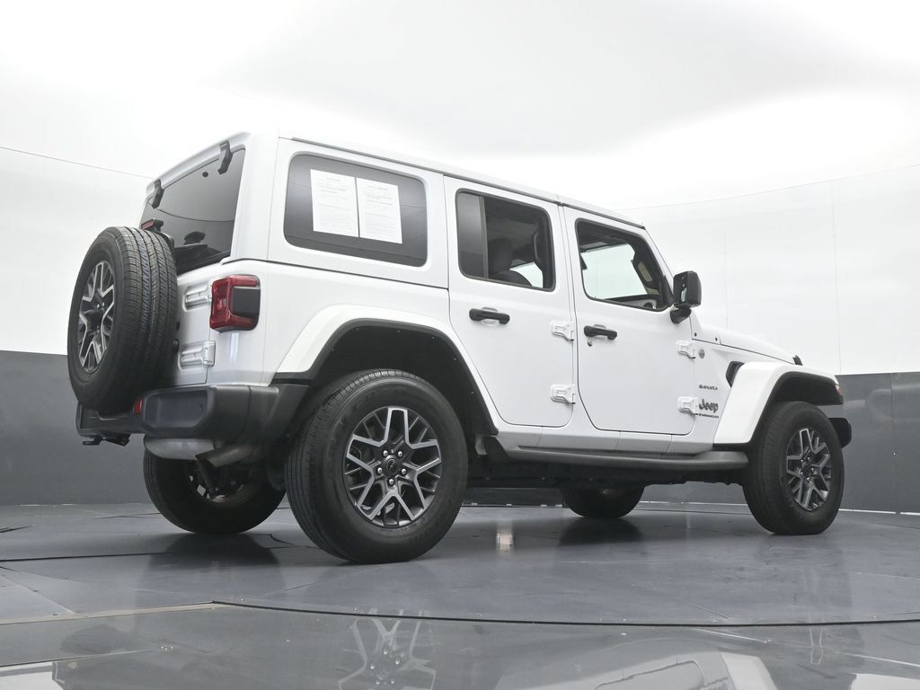 Used 2024 Jeep Wrangler Unlimited Sahara w/ Safety Group AWD/4WD image 58
