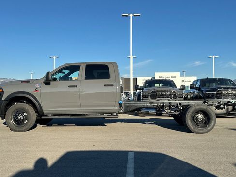 New 2026 RAM 5500 Tradesman w/ Max Tow Package image 7