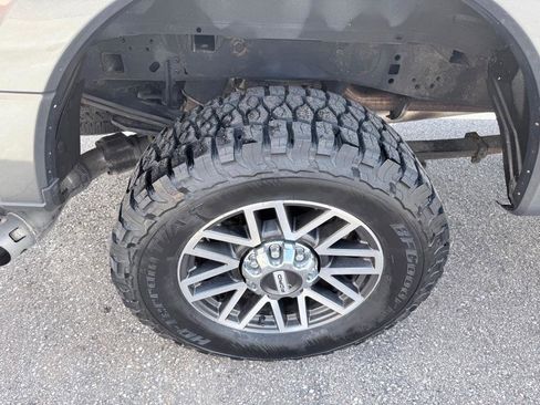 Used 2019 Ford F250 XLT AWD/4WD image 8