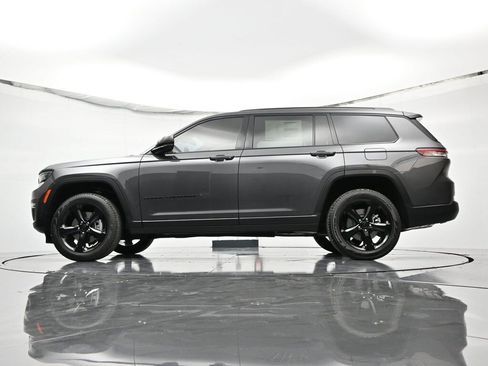 New 2025 Jeep Grand Cherokee L Limited image 54