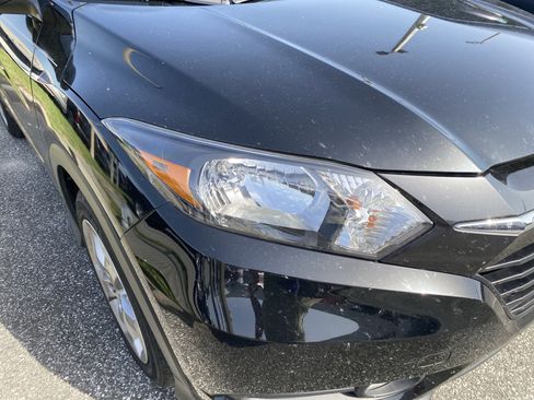Used 2017 Honda HR-V EX-L image 16