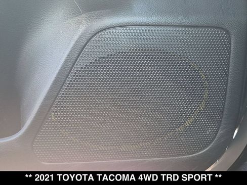 Used 2021 Toyota Tacoma TRD Sport AWD/4WD image 24