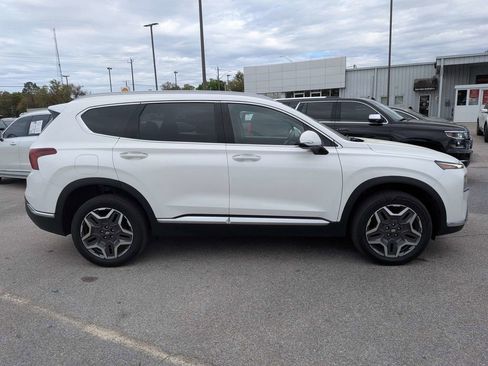 Used 2023 Hyundai Santa Fe SEL Convenience image 2