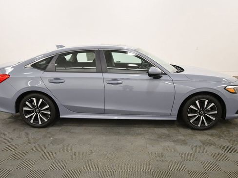 Certified 2024 Honda Civic EX image 9