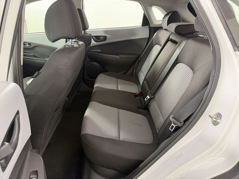 Used 2019 Hyundai Kona SE AWD/4WD image 20
