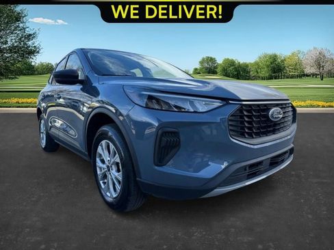 Used 2025 Ford Escape Active AWD/4WD image 7