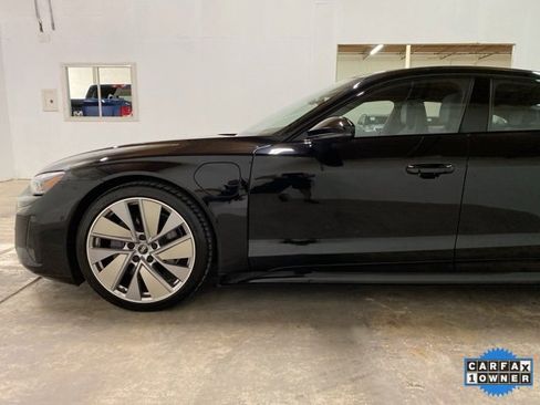 Used 2022 Audi e-tron GT Prestige w/ Prestige Package image 82
