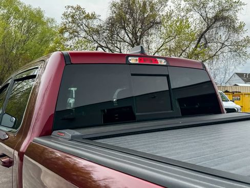 Used 2022 RAM 1500 Limited w/ Body Color Bumper Group AWD/4WD image 25