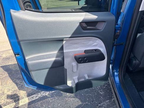 Used 2022 Ford Maverick XLT FWD image 31