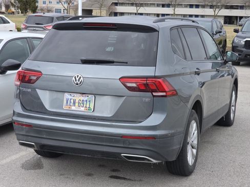 Used 2018 Volkswagen Tiguan S image 8