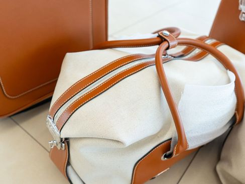 Used 2025 Aston Martin Vanquish V12 image 50