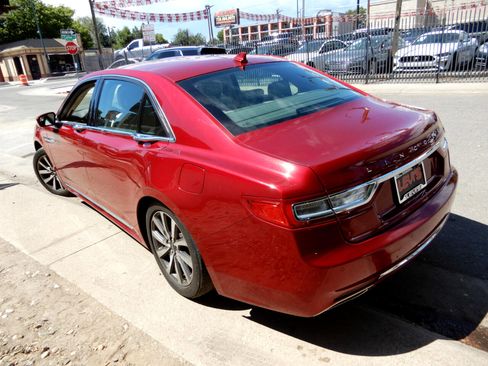 Used 2018 Lincoln Continental Premiere image 7
