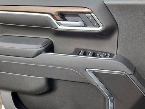 Used 2026 Chevrolet Silverado 1500 LT w/ Protection Package image 6