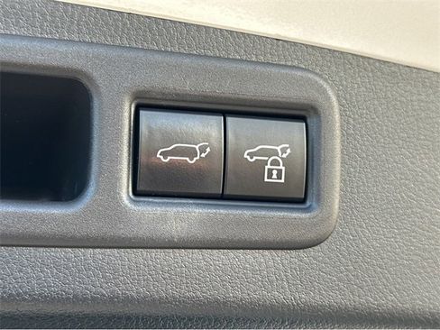 Used 2023 Lexus RX 350 Premium image 22