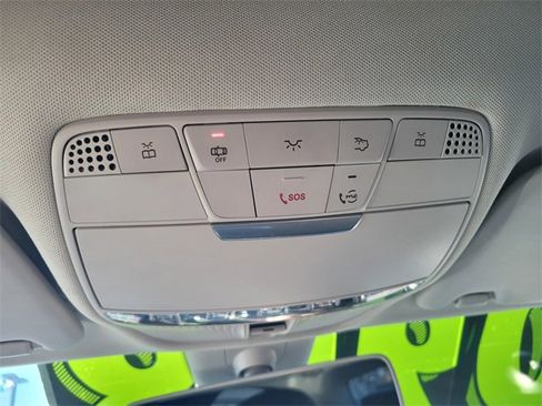 Used 2020 Mercedes-Benz C 300 Sedan image 23