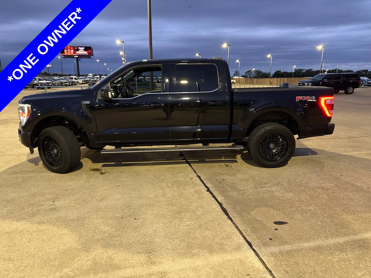 Used 2023 Ford F150 Platinum w/ Equipment Group 701A High AWD/4WD image 3