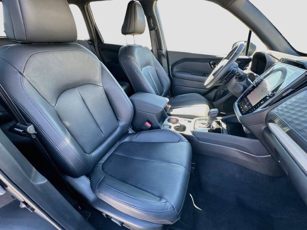 Used 2025 Subaru Forester Limited w/ Popular Package #1 AWD/4WD image 35