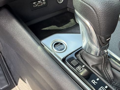 Used 2020 Nissan Altima 2.5 S FWD image 30