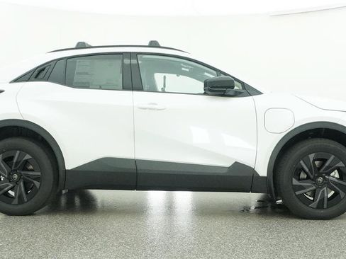 New 2026 Toyota C-HR AWD/4WD image 61