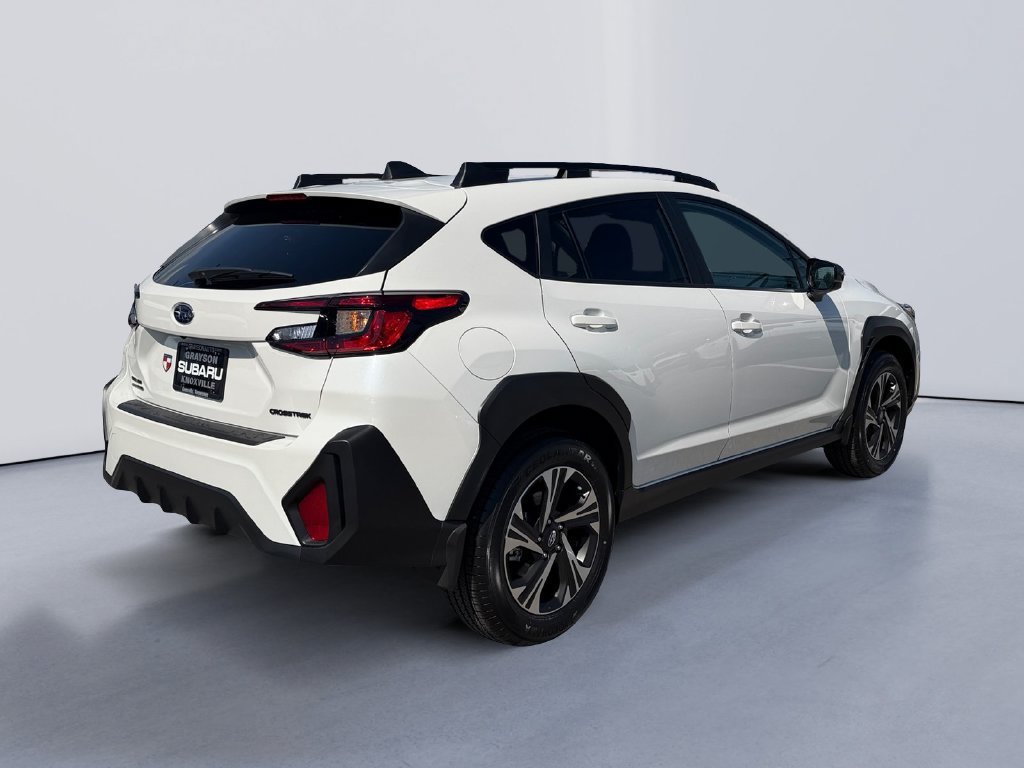 Used 2026 Subaru Crosstrek 2.5i Premium AWD/4WD image 3