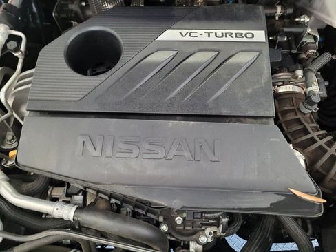 Used 2023 Nissan Rogue SV image 30