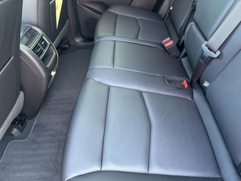 Used 2023 Cadillac XT5 Sportv w/ Technology Package image 28