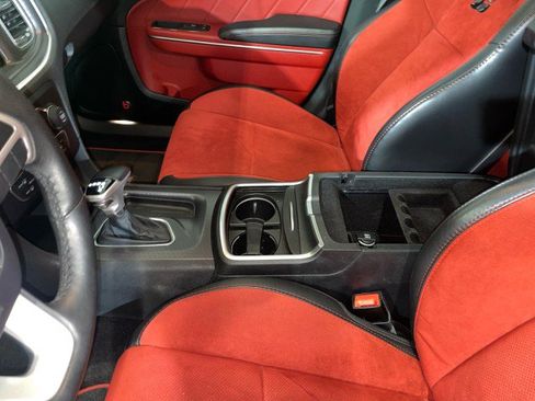 Used 2016 Dodge Charger R/T Scat Pack w/ Beats Audio Group image 25