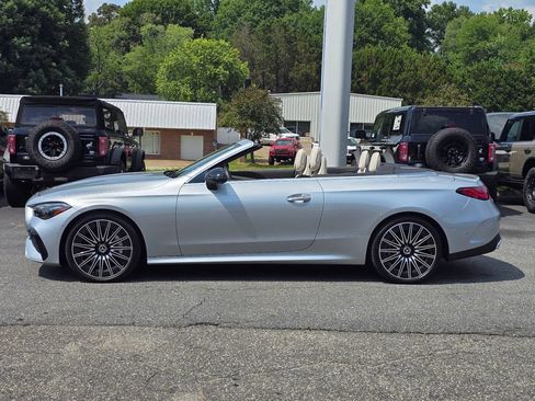 Used 2026 Mercedes-Benz CLE 450 4MATIC Cabriolet image 23