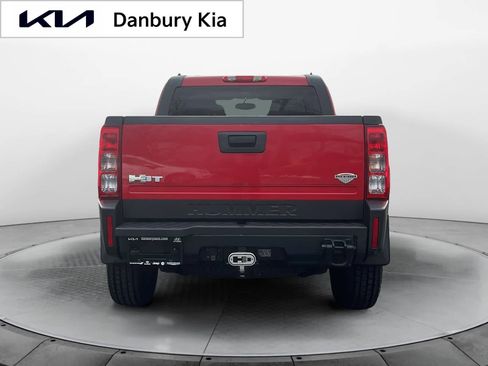 Used 2009 HUMMER H3T Alpha image 5