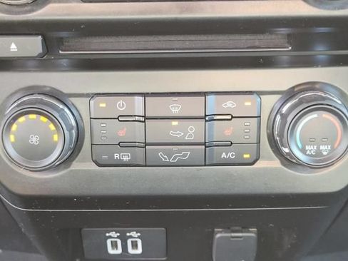 Used 2017 Ford F150 XLT w/ Equipment Group 302A Luxury AWD/4WD image 30
