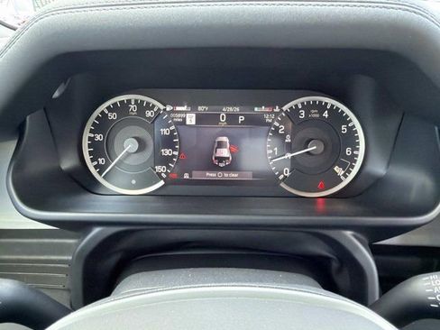 Used 2023 Land Rover Defender 110 S AWD/4WD image 26