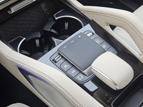 Used 2026 Mercedes-Benz GLE 350 4MATIC image 25