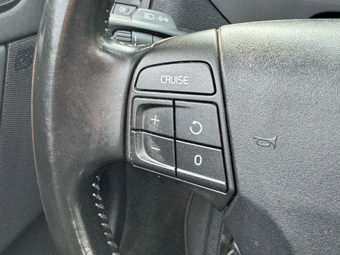 Used 2011 Volvo C70 T5 w/ Multimedia Pkg image 29