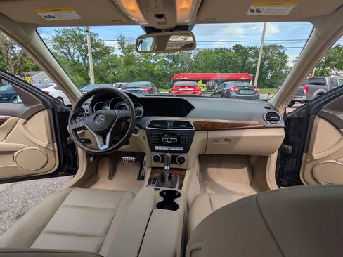 Used 2012 Mercedes-Benz C 300 4MATIC Sedan image 15