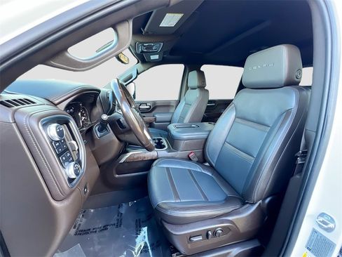 Used 2021 GMC Sierra 2500 Denali w/ Denali Ultimate Package image 22